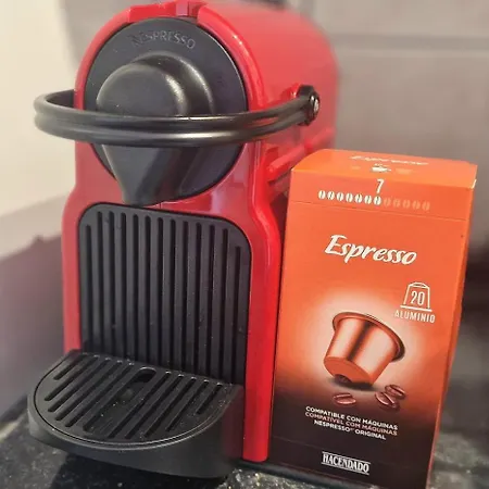 Daire Spacious 3-bedroom Apartment, Ac, Priv Parking, Heated Pool & Ocean View In Castle Harbour, Arona *